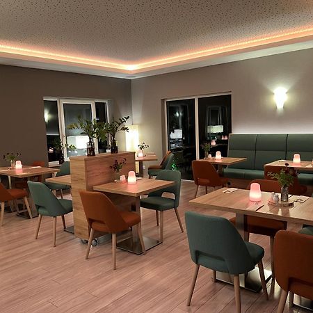 Landhotel Felchow ภายนอก รูปภาพ