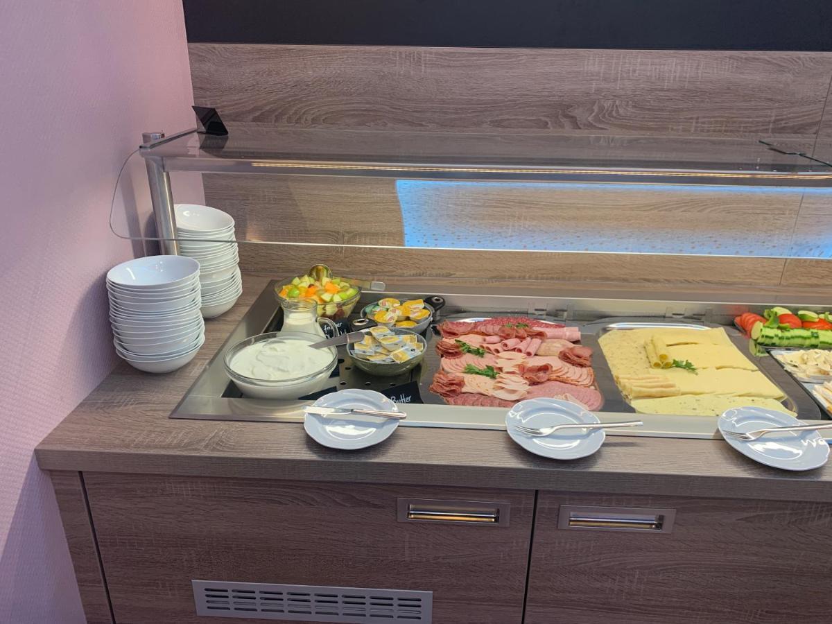 Landhotel Felchow ภายนอก รูปภาพ