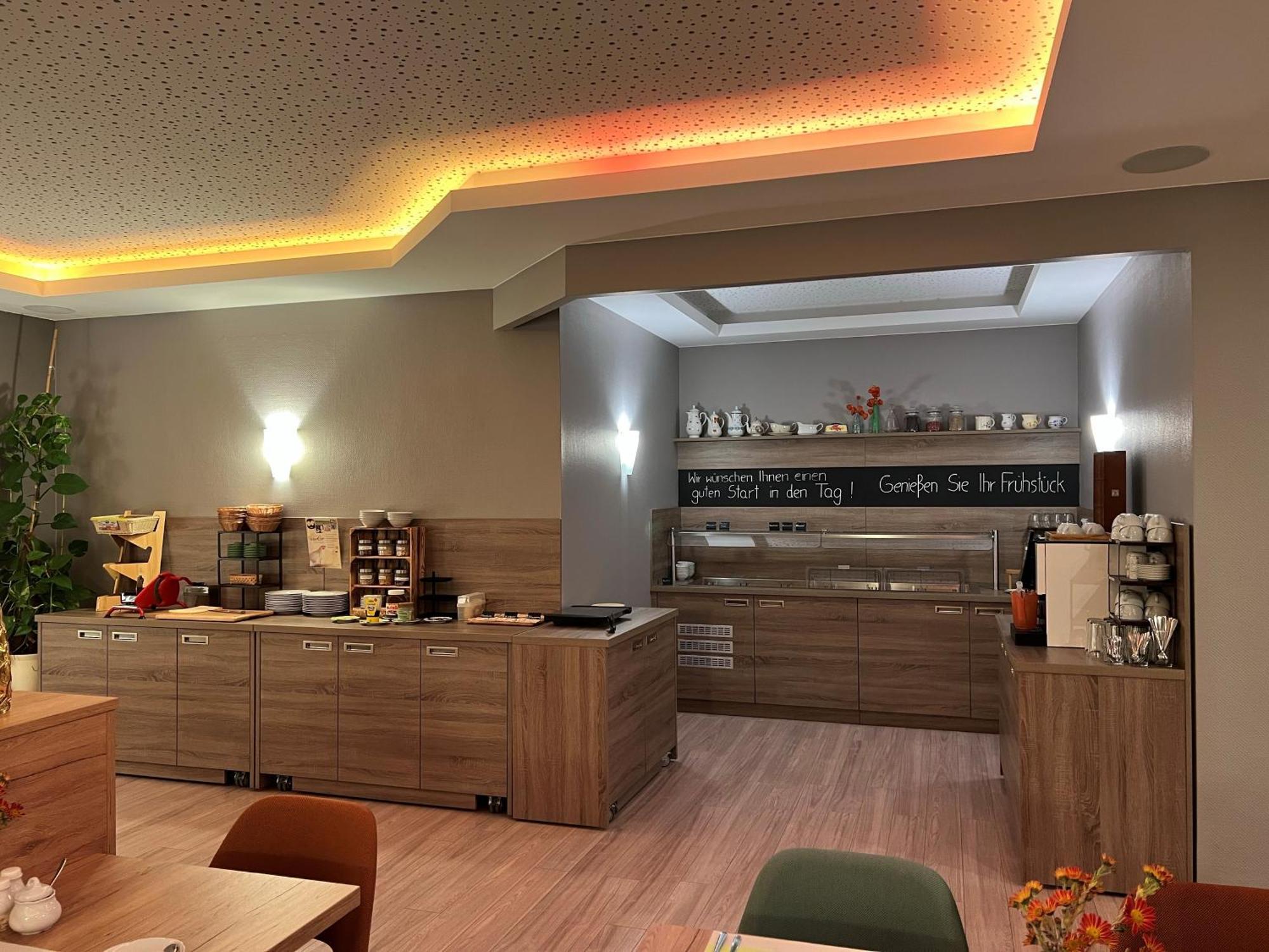 Landhotel Felchow ภายนอก รูปภาพ